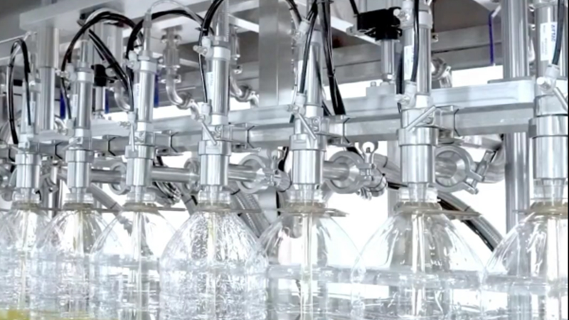 一飞冲天300倍游戏自动包装机-全自动包装机怎么选！。。？？