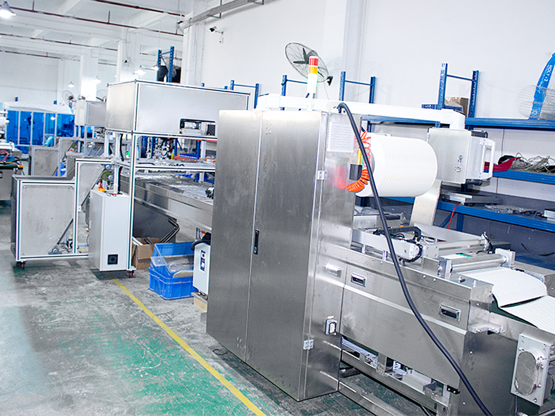 为什么选择一飞冲天300倍游戏非标自动化装备厂家的吸塑包装机？？